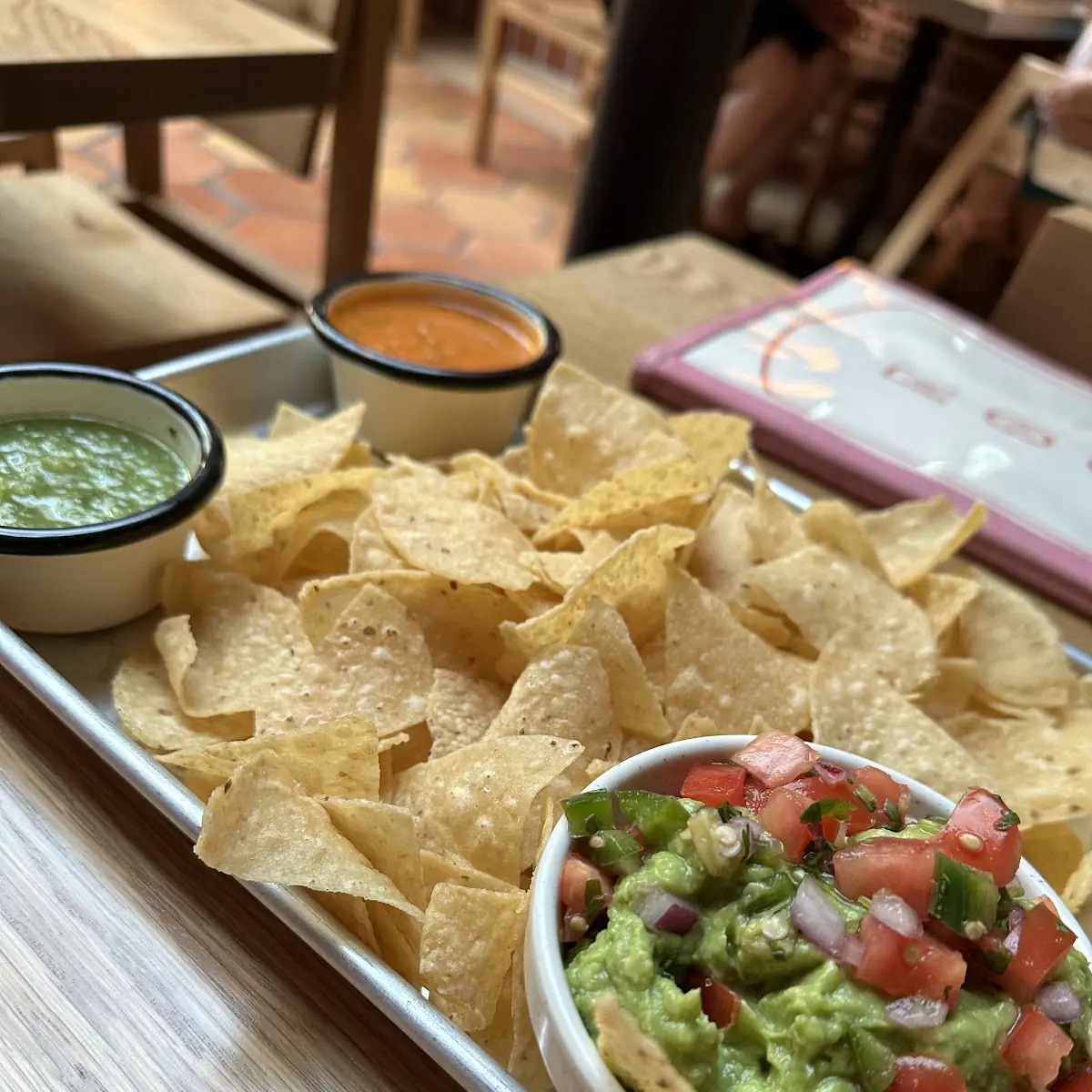 Chips & Guacamole