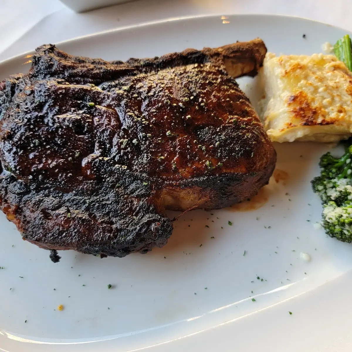 Bone-In Ribeye 22oz
