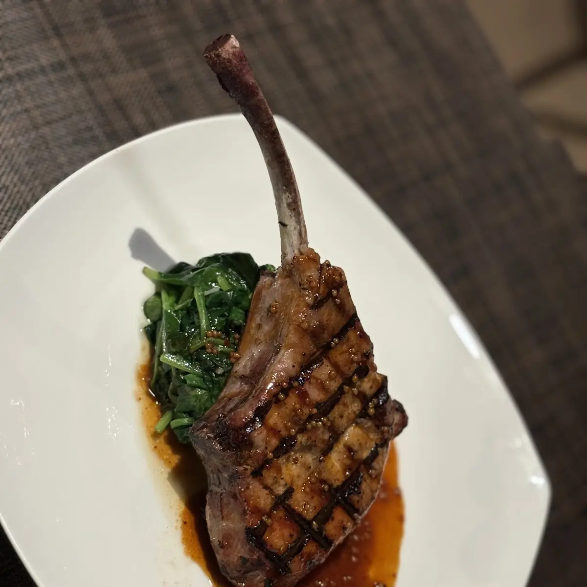 Tomahawk Kurobuta Pork Chop