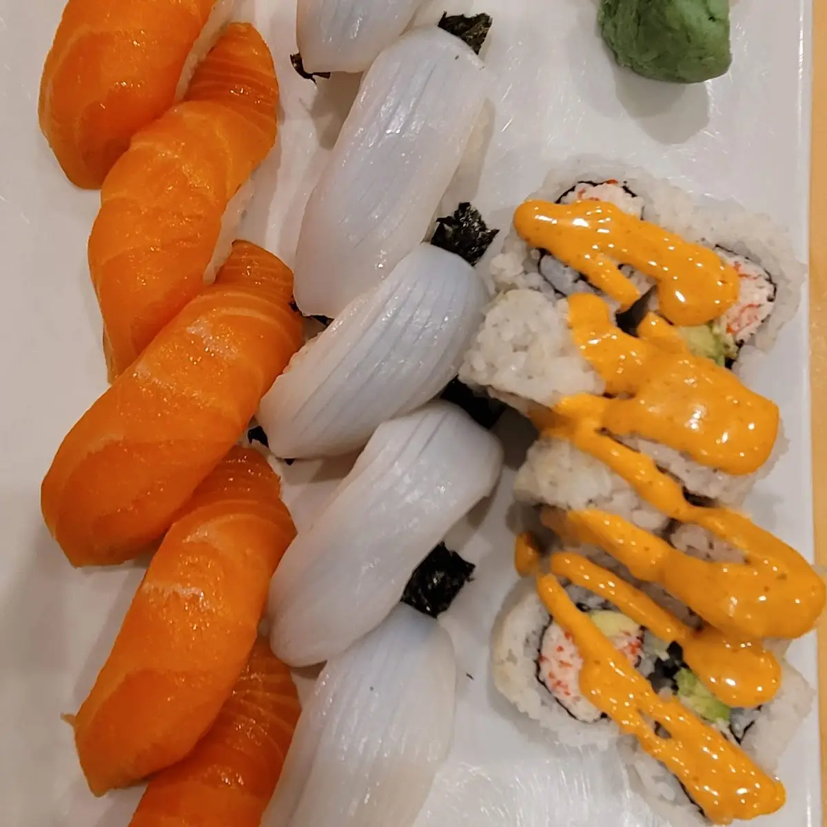 Salmon Nigiri