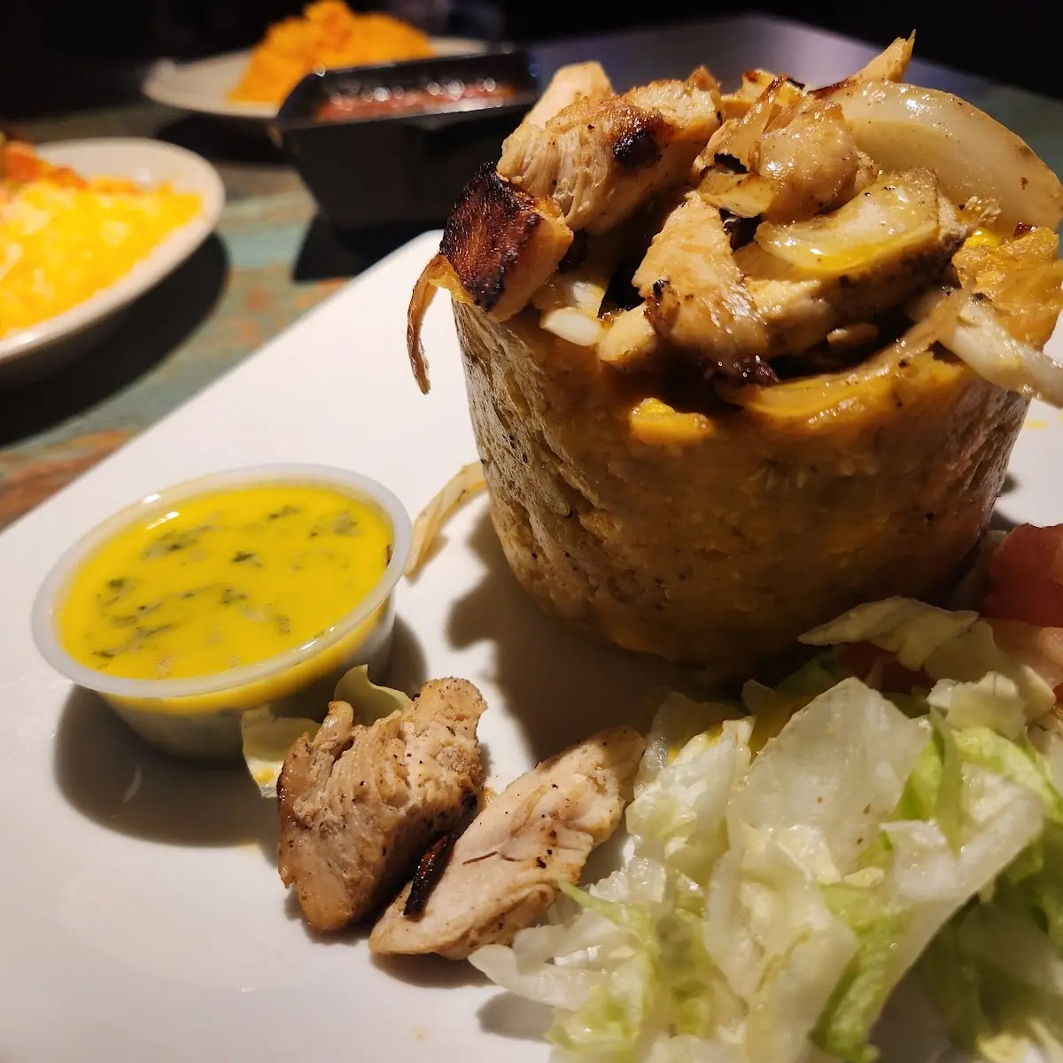 Mofongo Relleno De Pollo