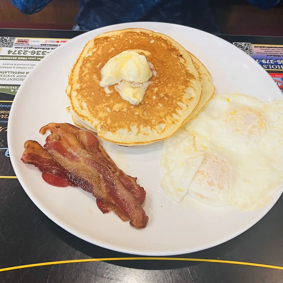 Kam Steak & Eggs