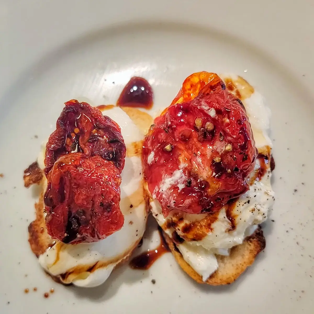 Burrata Crostini