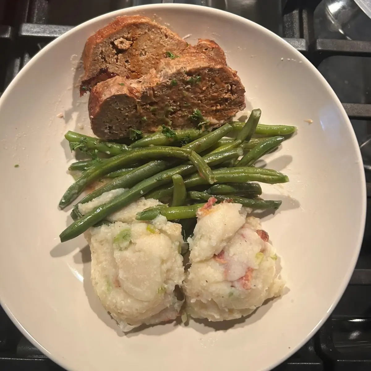Meatloaf Green Beans Mashed Potatoes