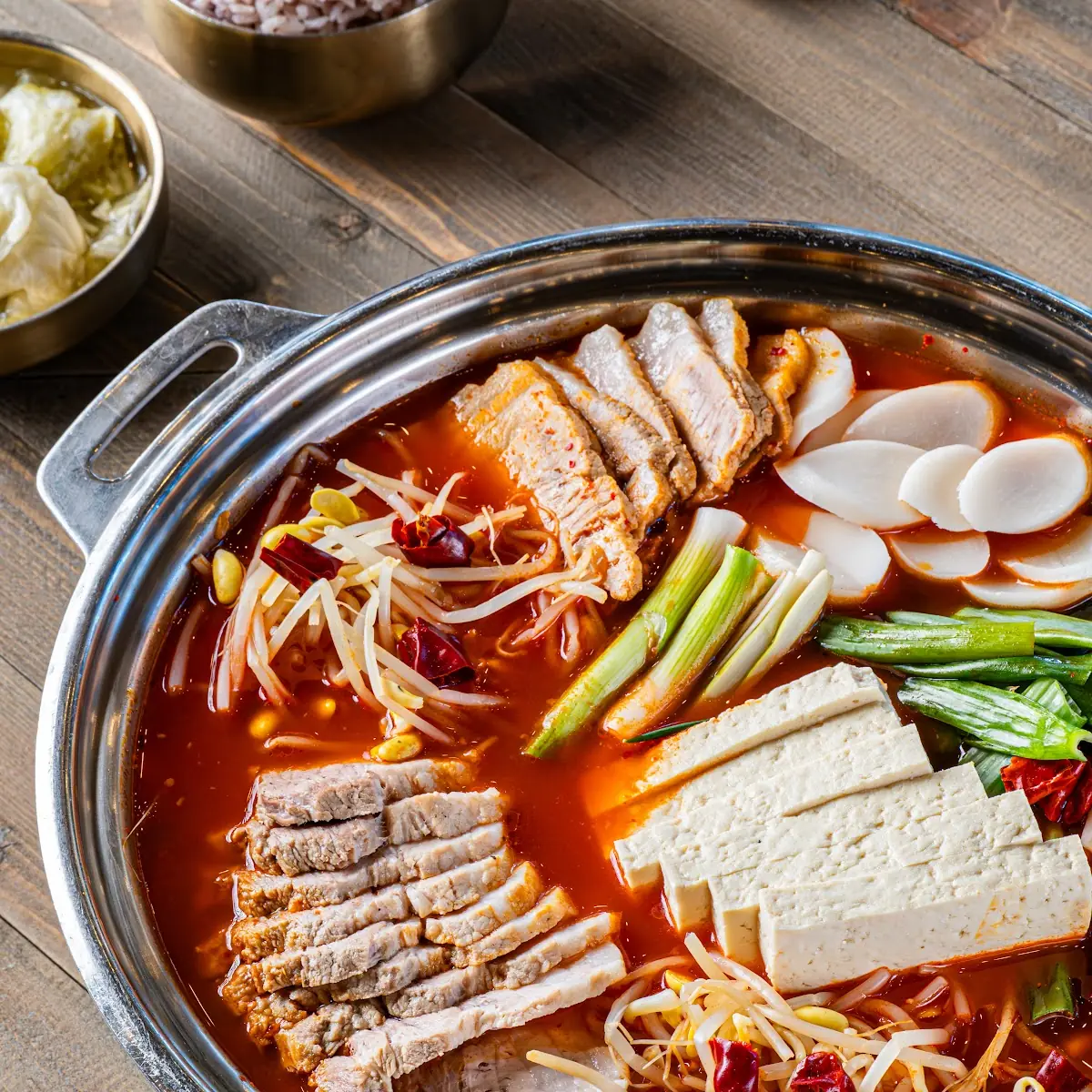 육개장 shredded beef brisket