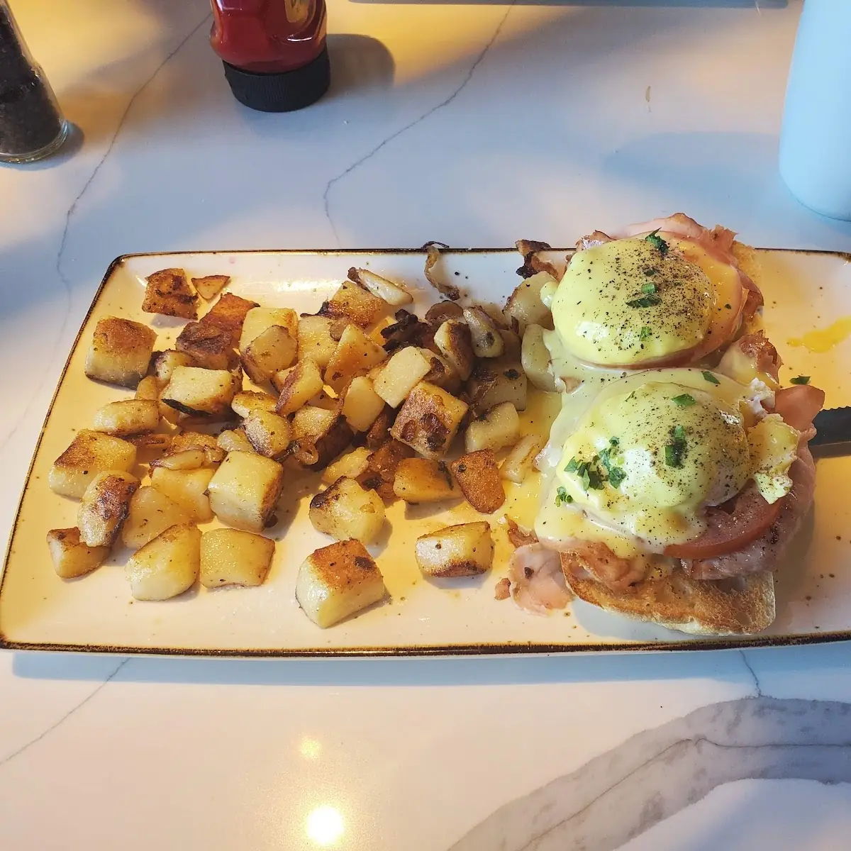 Classic Eggs Benedict
