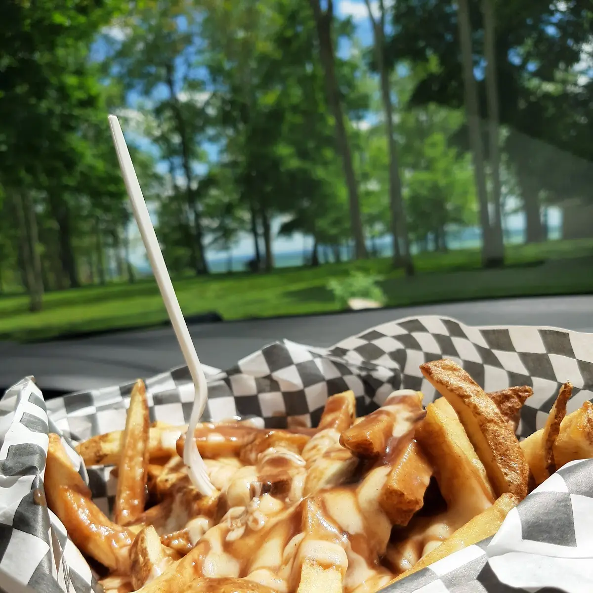 Family Poutine, Beach Bites