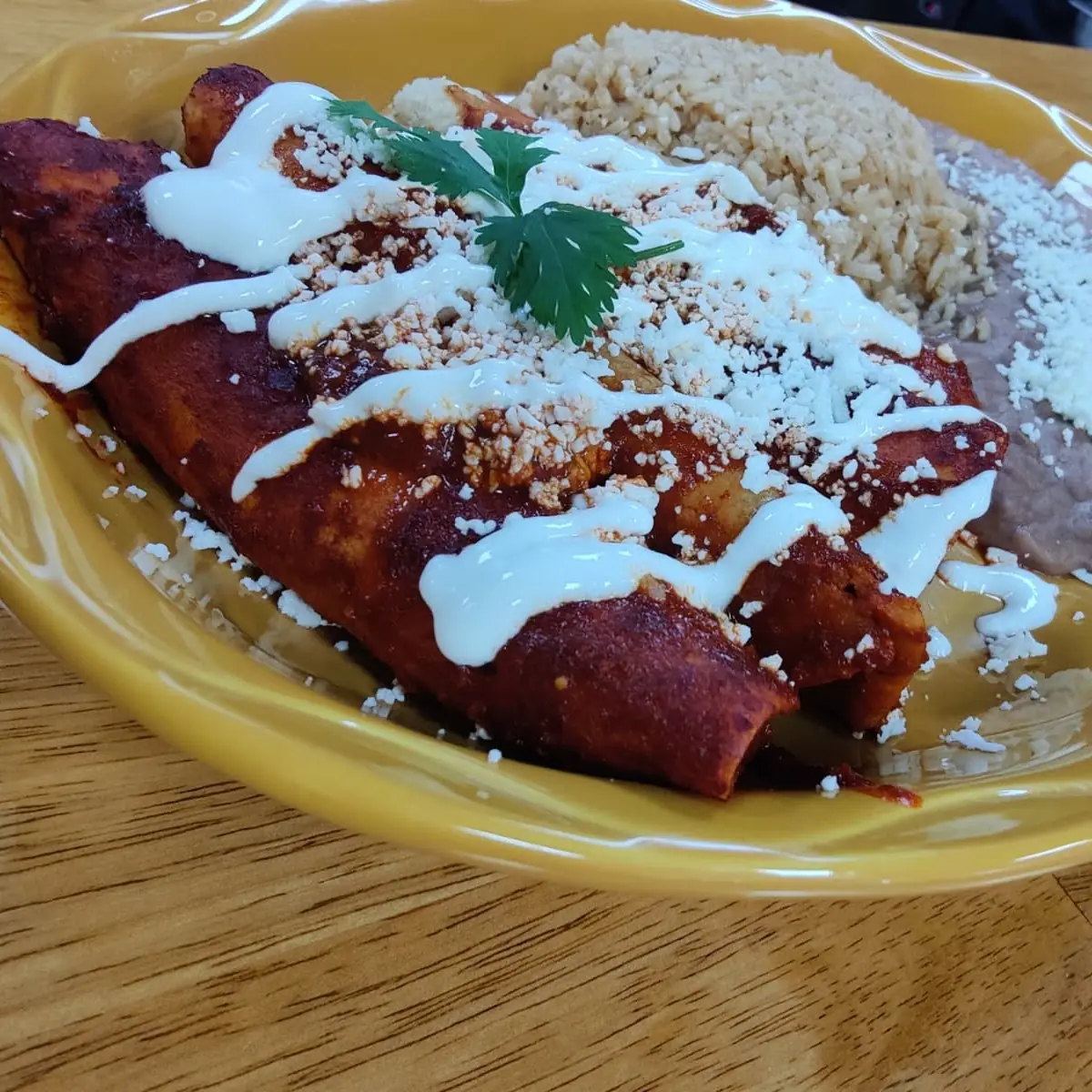 Enchiladas with Mole Sauce