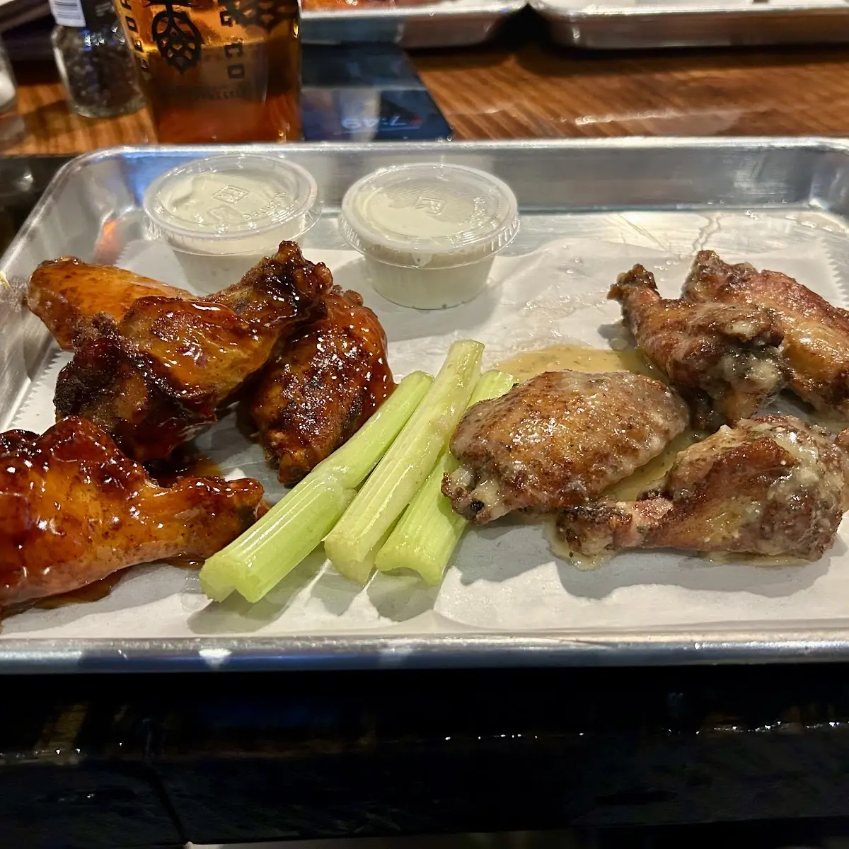 Crispy Chicken Wings Celery Ranch Dip