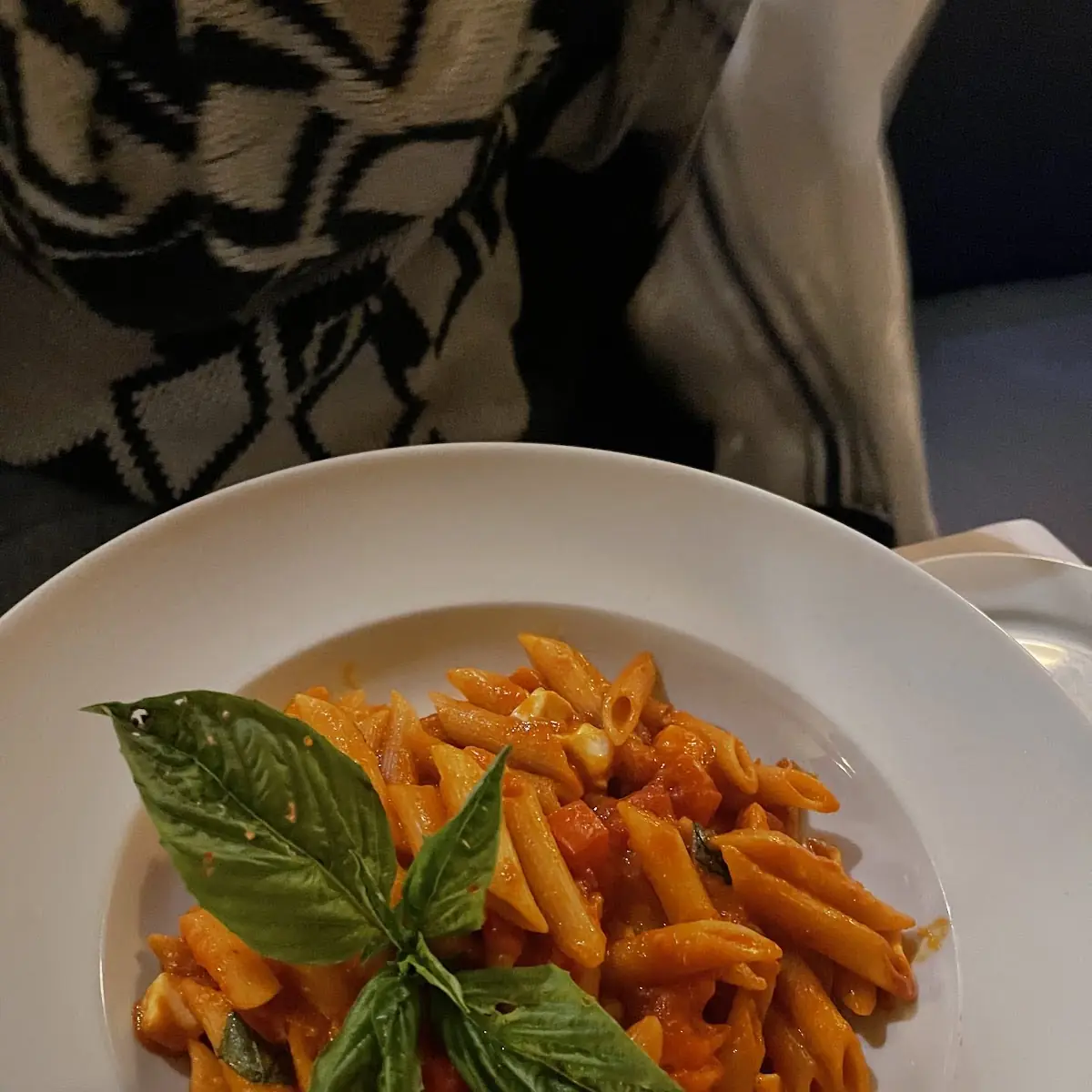 Penne Pomodoro Mozzarella