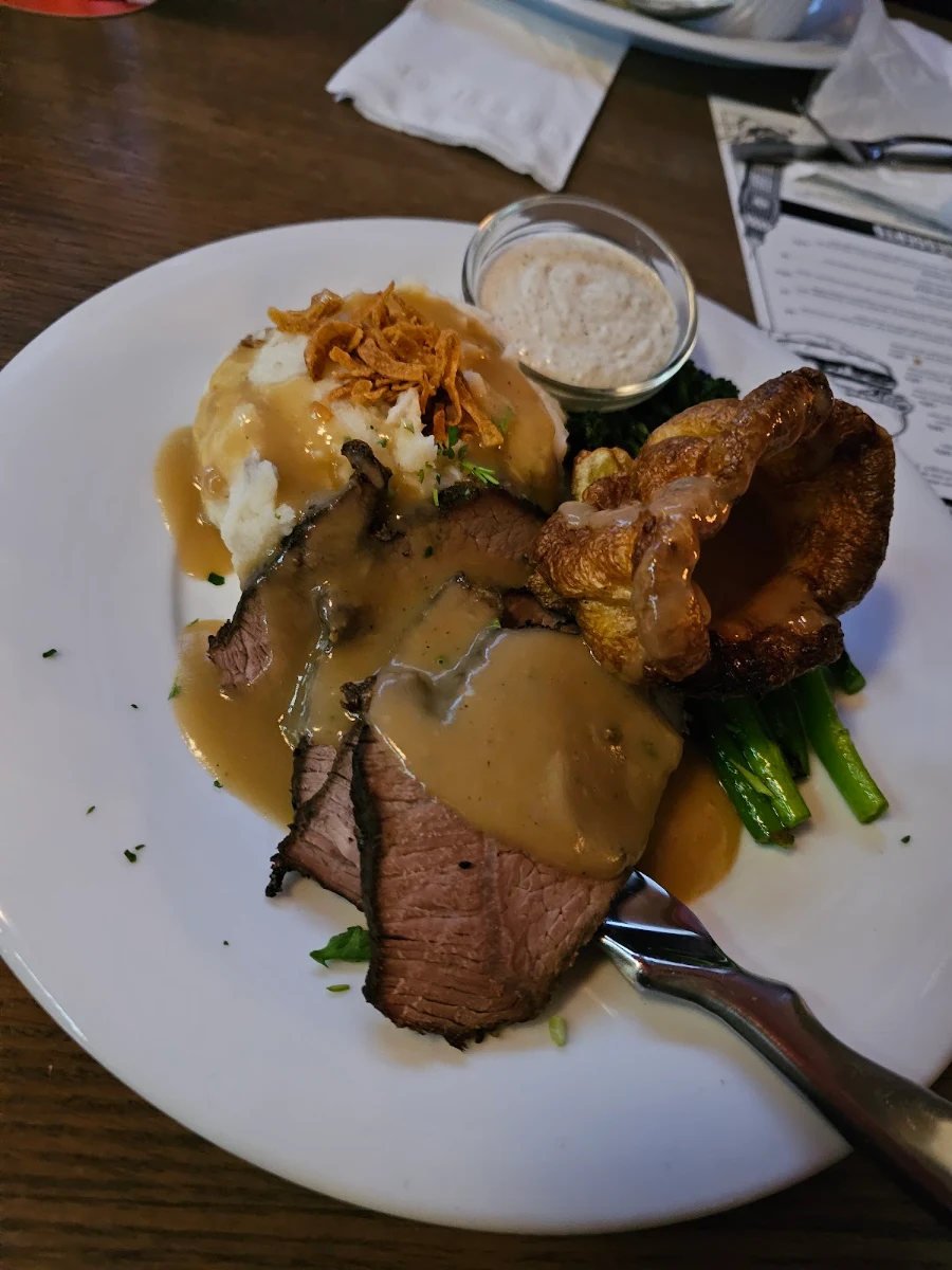 The Sunday Roast, Elephant & Castle