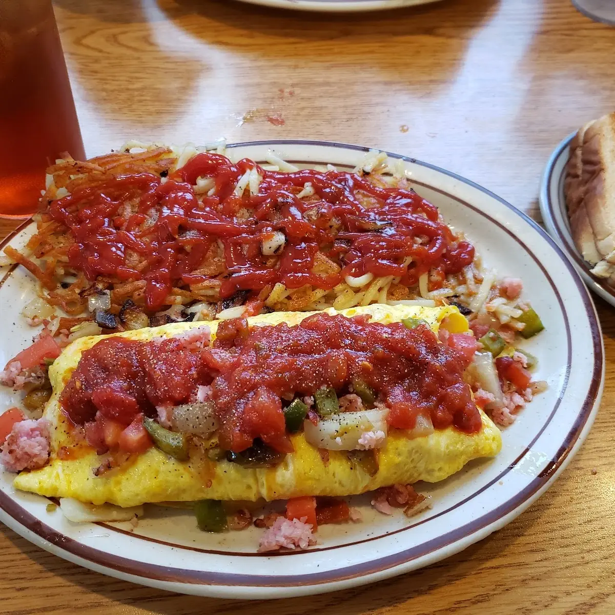 Western Omelet with Salsa and Hash Browns