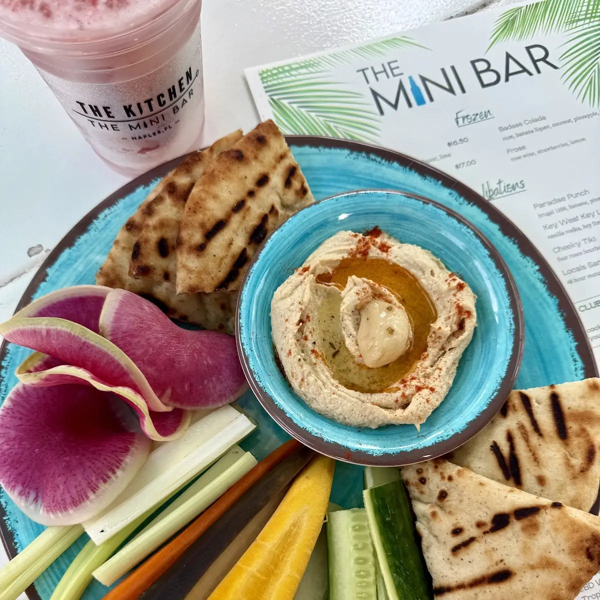 Hummus & Veggies