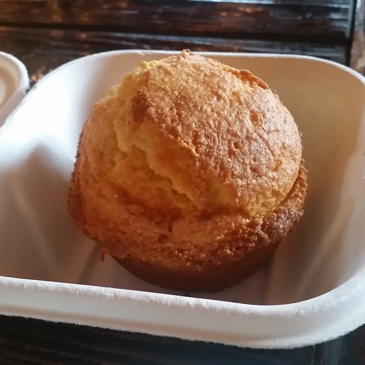 Cornbread Muffin w Honey Butter
