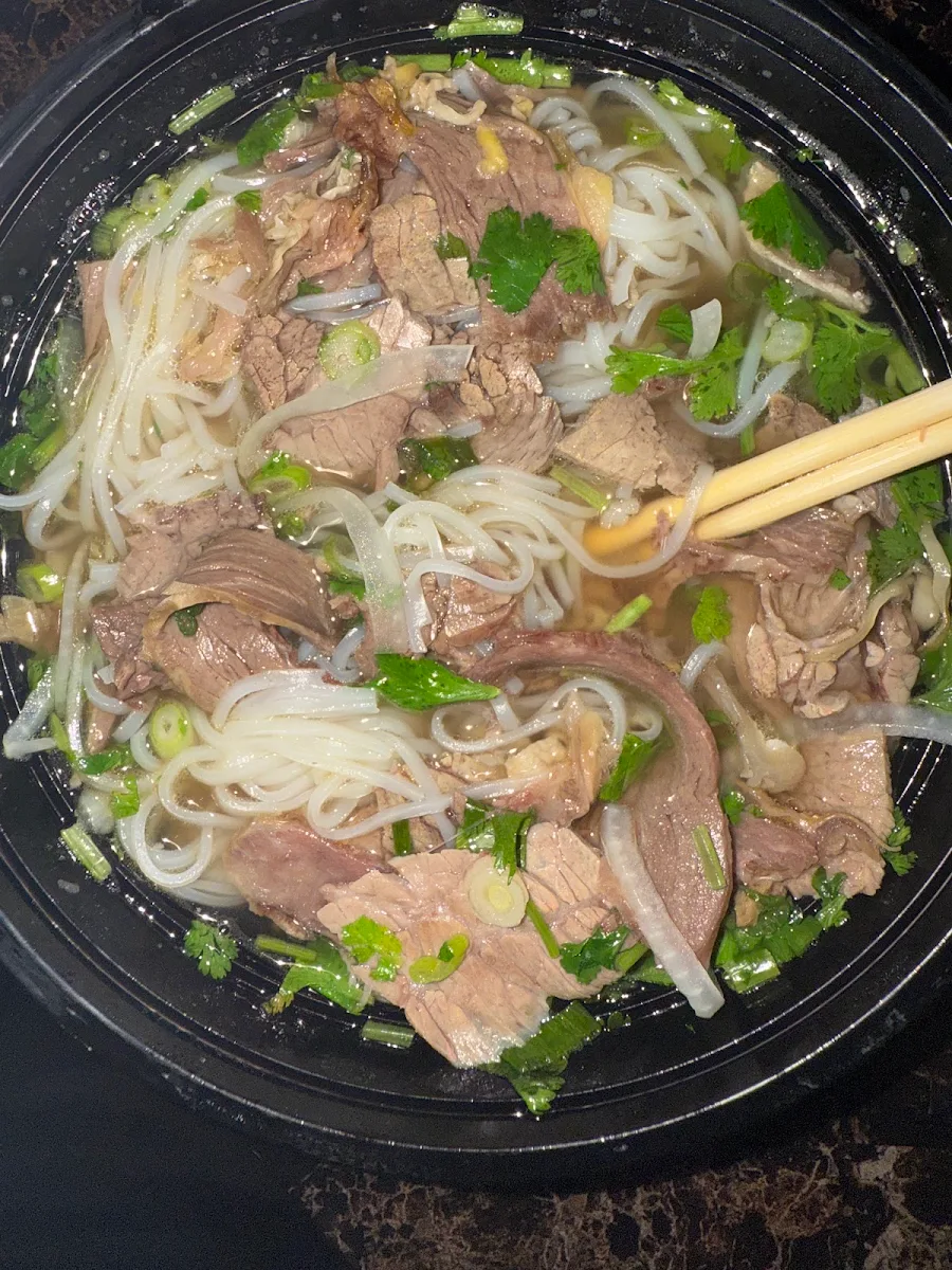 Spicy Lemon Grass Beef Soup