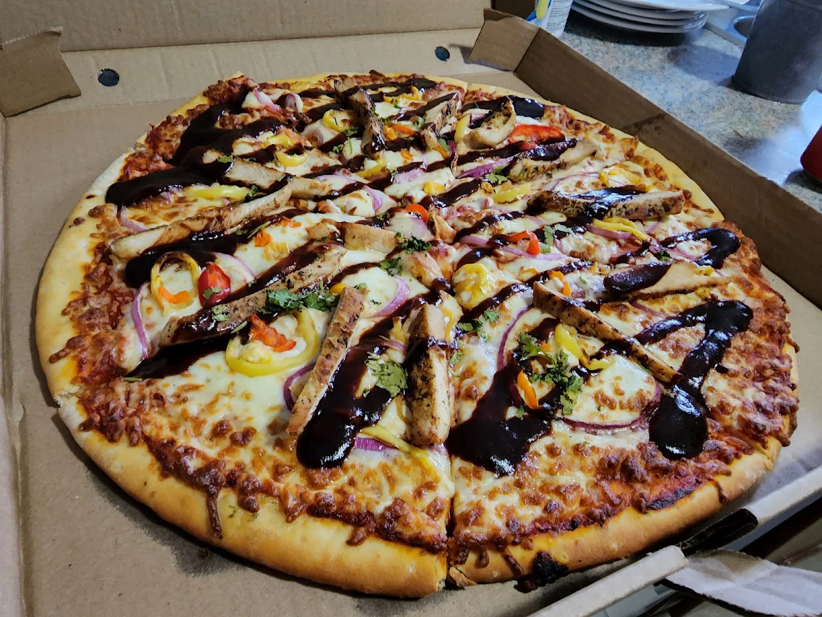 Bourbon BBQ Chicken Pizza, Pizza Pizza