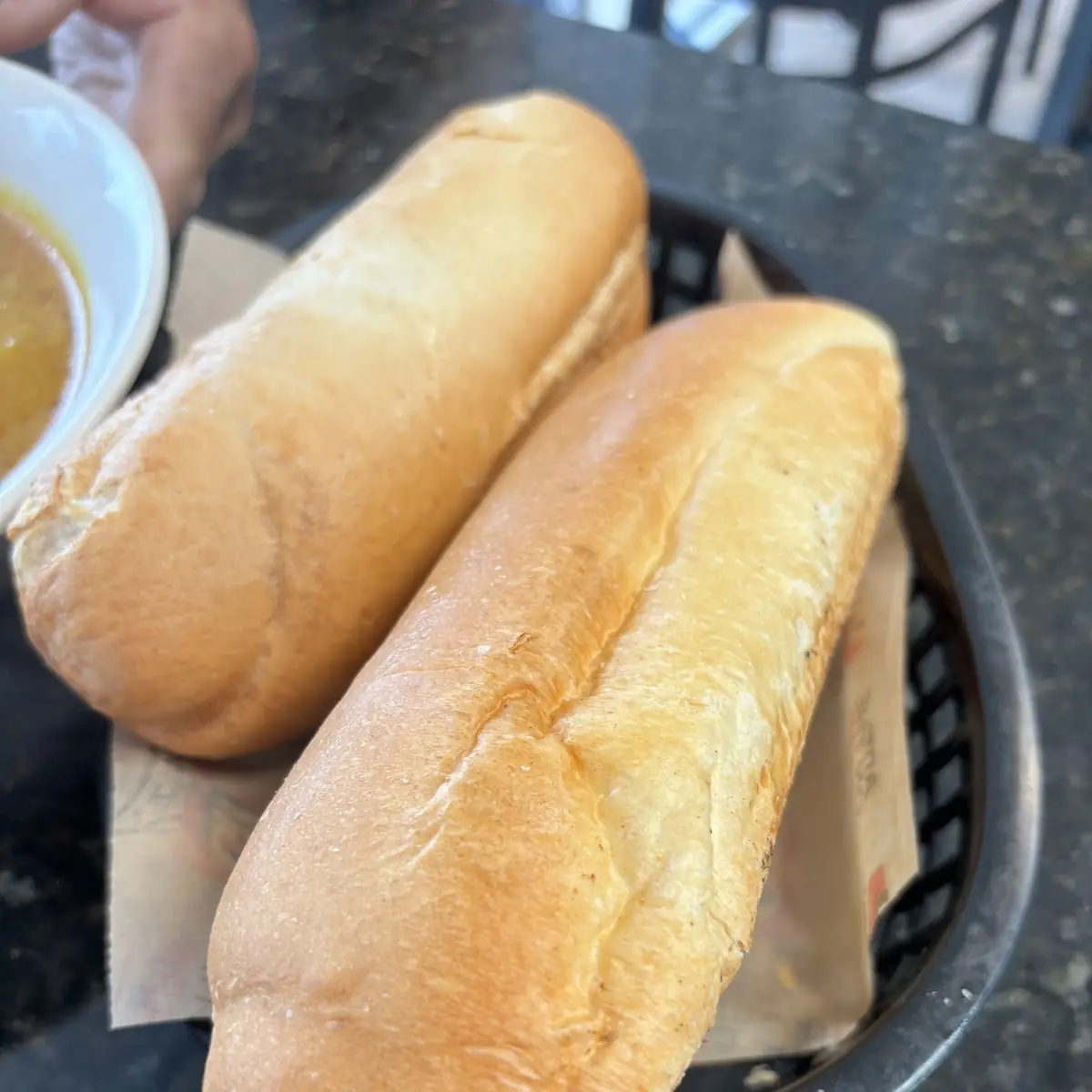 Banh Mi Khong