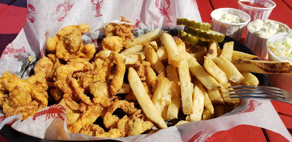 Fried Seafood Basket