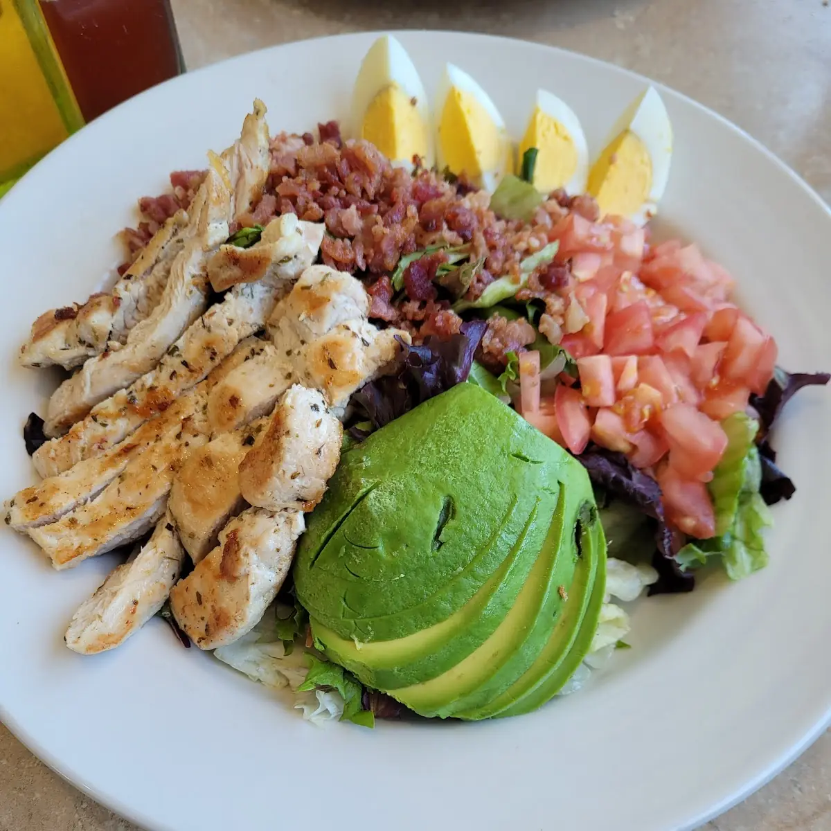 CHICKEN AVOCADO BENNIE
