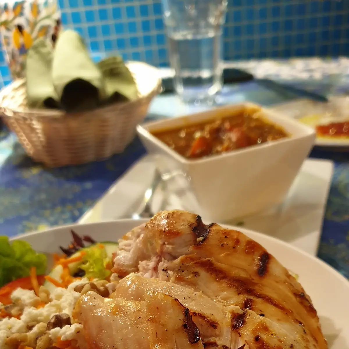 House Salad with Grilled Chicken