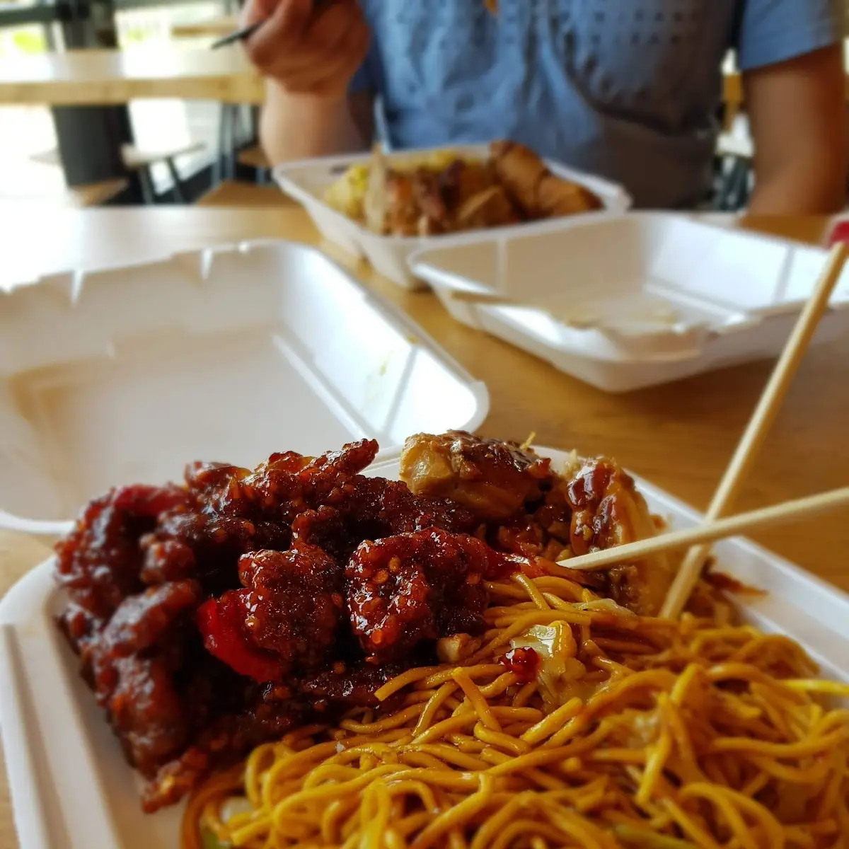 Beijing Spicy Chicken with Lomain