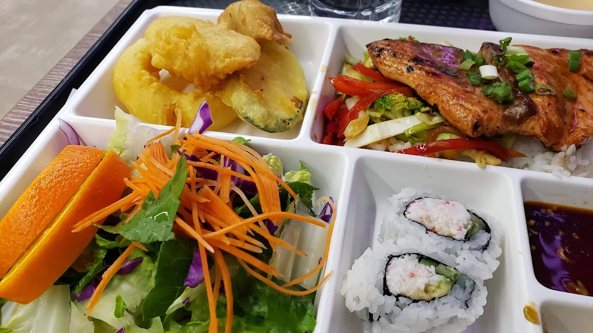 Salmon Bento Teriyaki