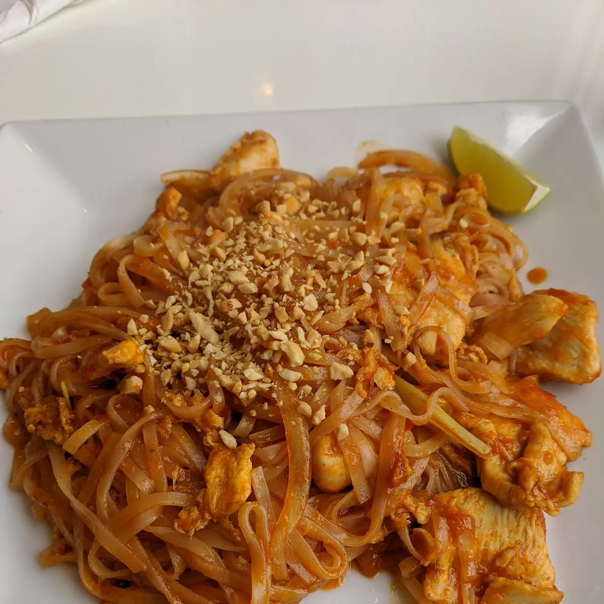 Chicken Pad Thai with Lime