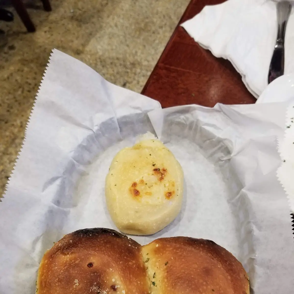 Golden Garlic Bread Rolls