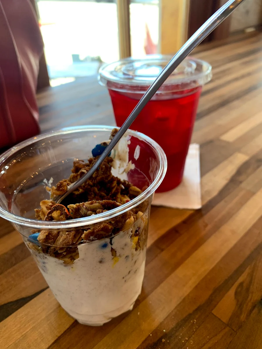 Granola Parfait