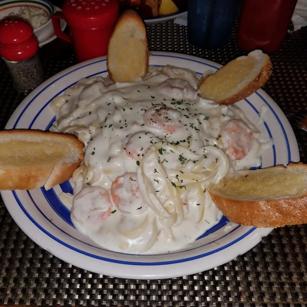 Shrimp Alfredo