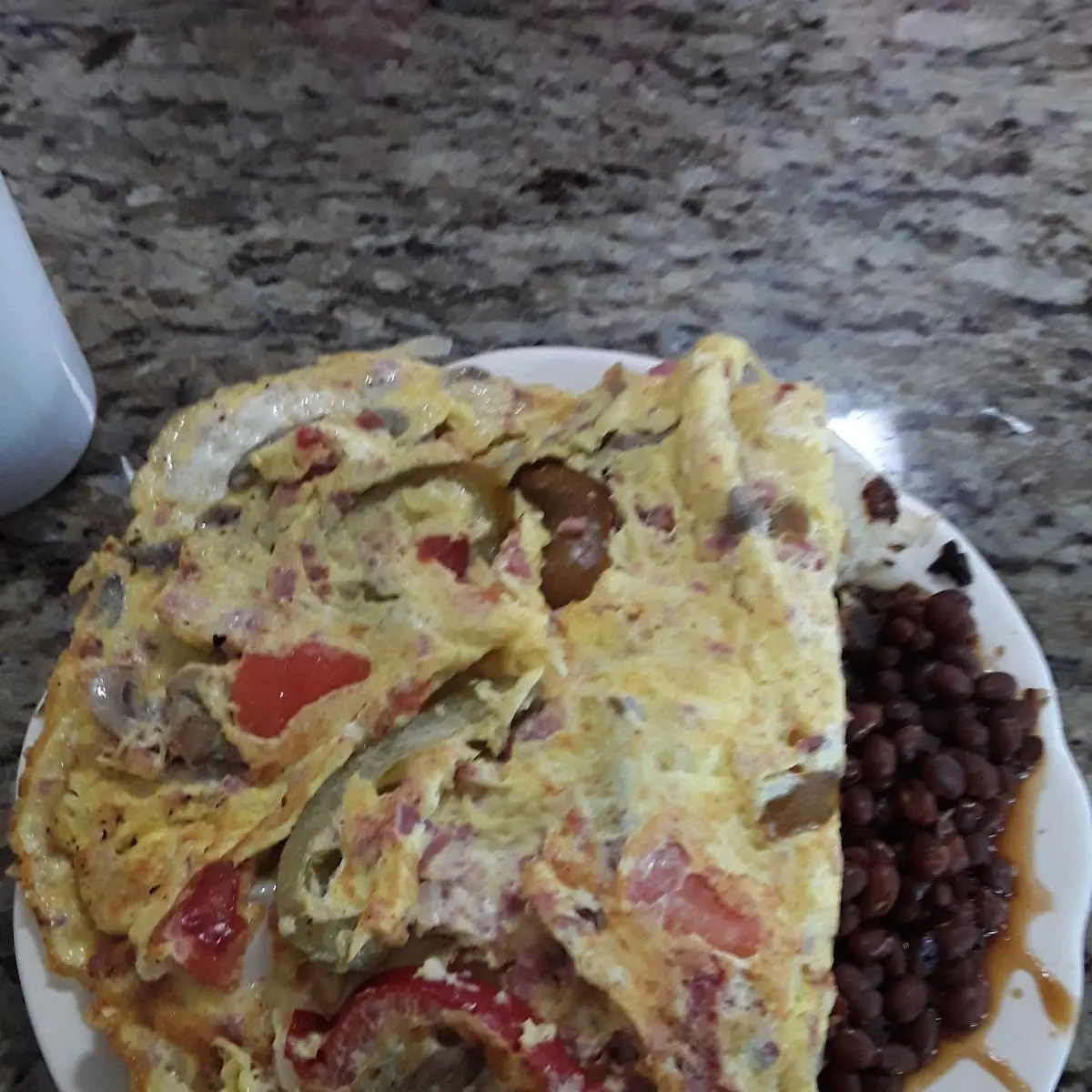 Kielbasa Western Omelet