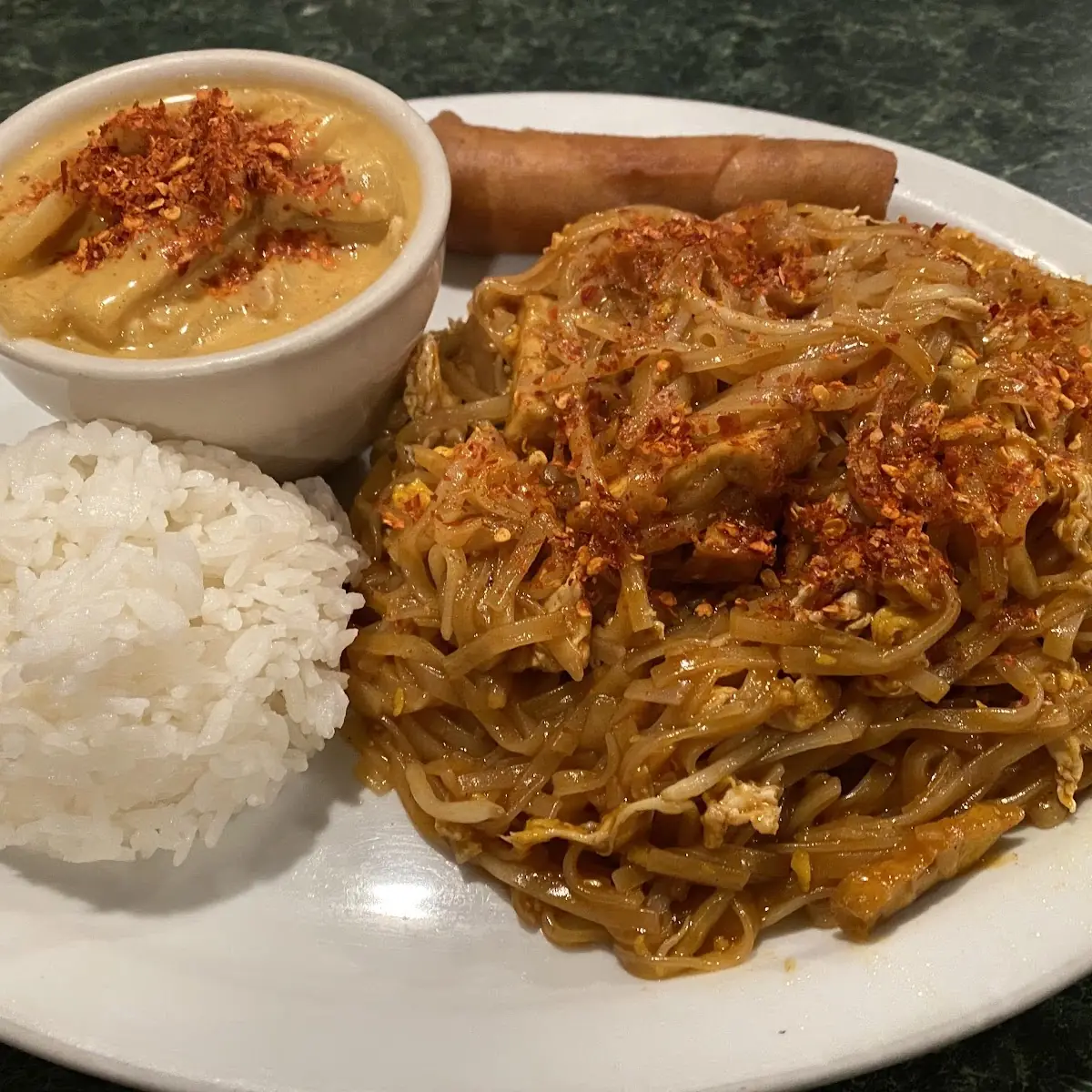 Chicken Pad Thai and Curry Chicken