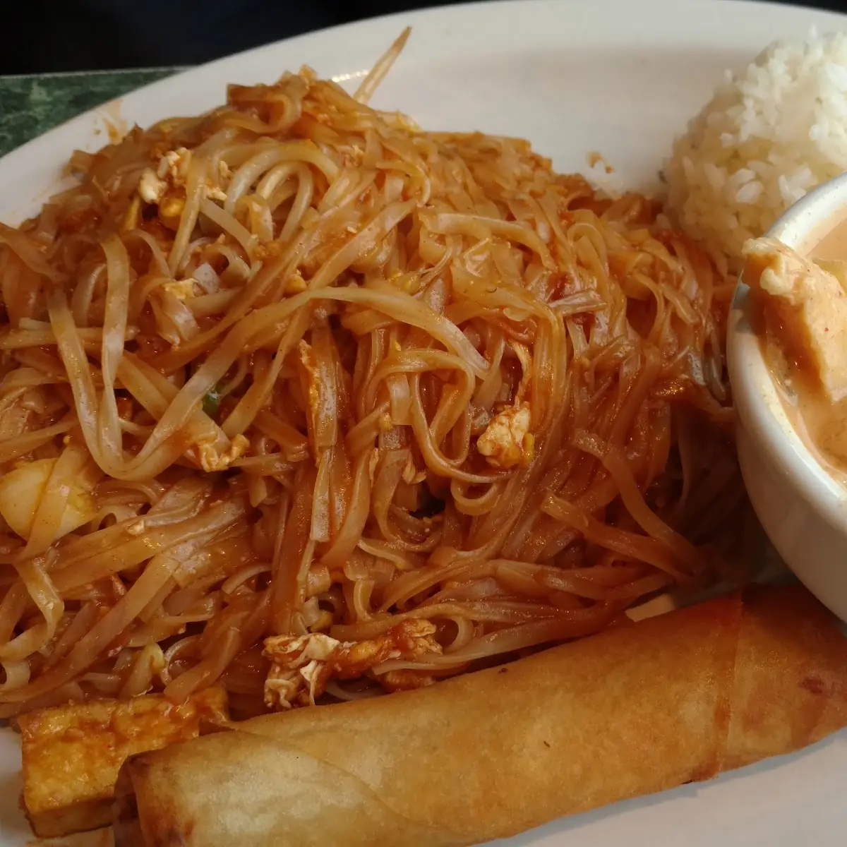 Pad Thai Egg Roll