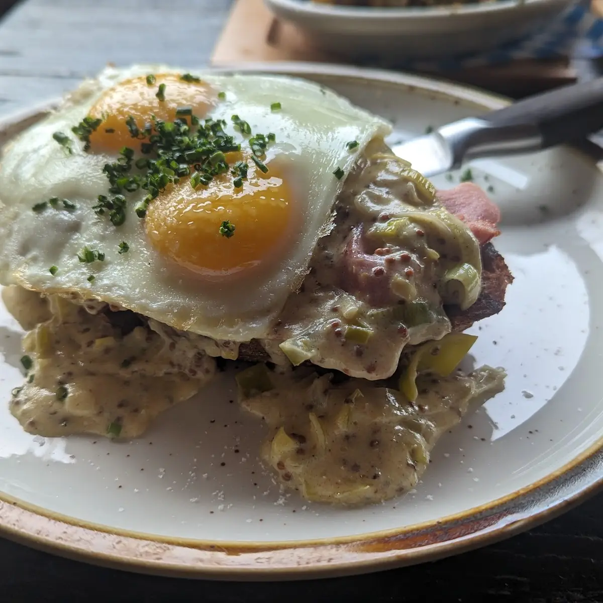 Breakfast Sandwich