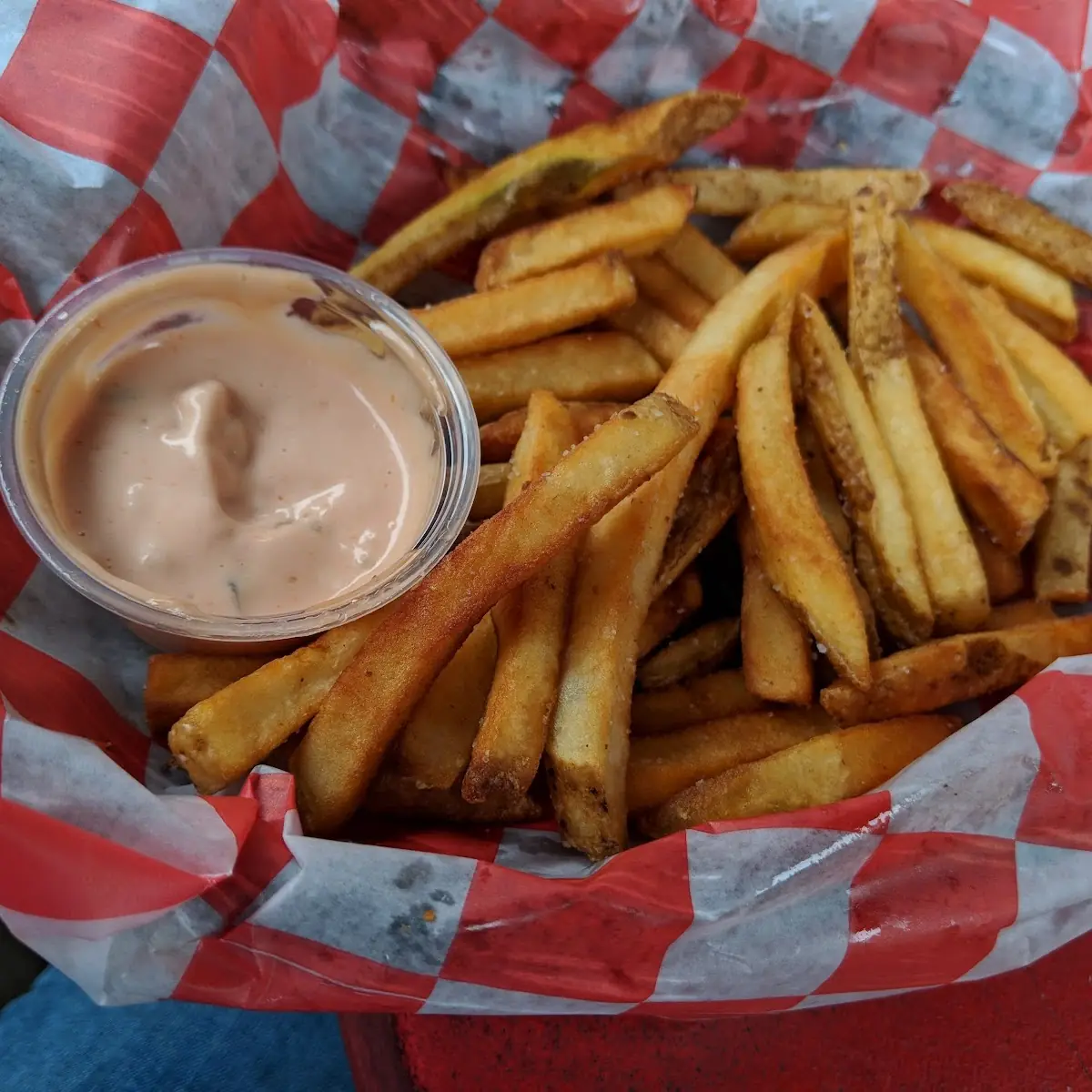 Fries with Dipping Sauce
