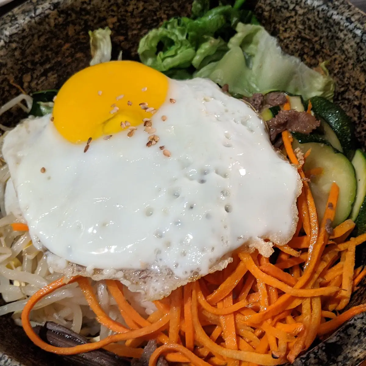 Dolsot Bibimbap