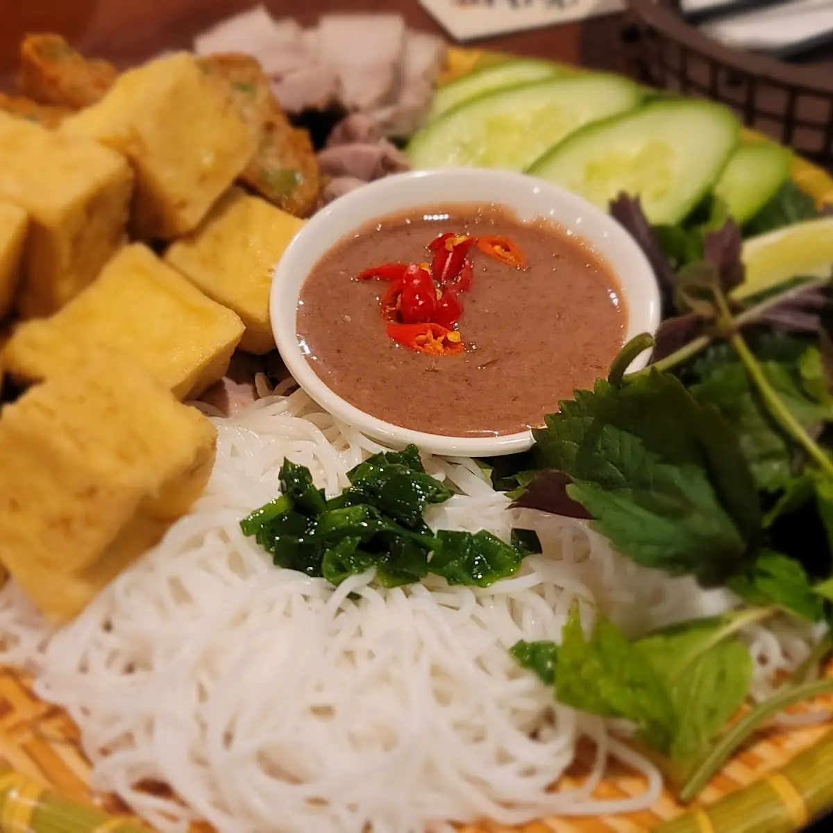 Bún Đậu Mắm Tôm