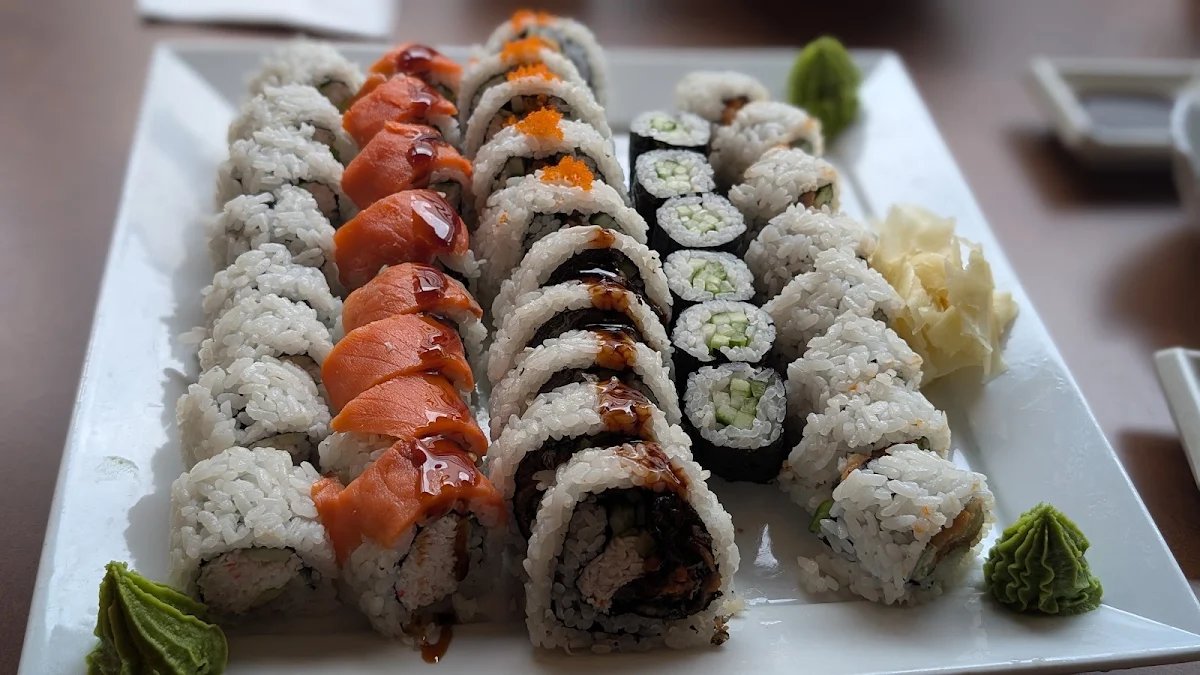 Best Top 3 Roll Combo, Masa Japanese Restaurant Vancouver