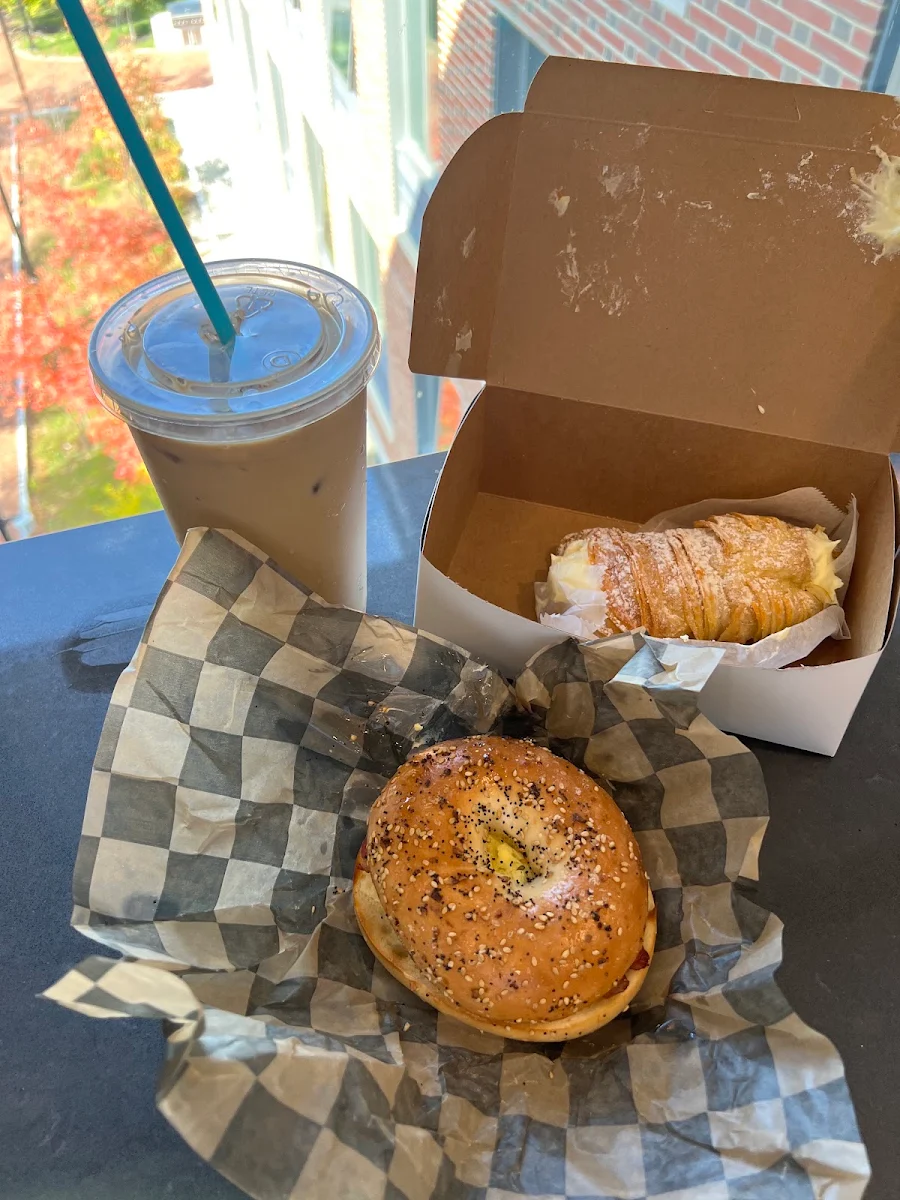 Bec and Lobster Roll