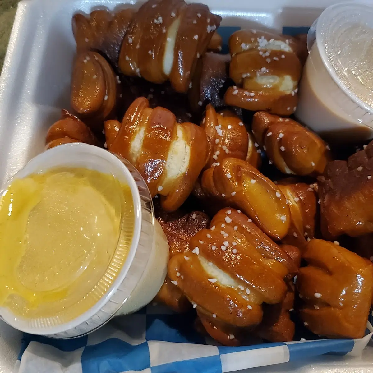 Pretzel Bites