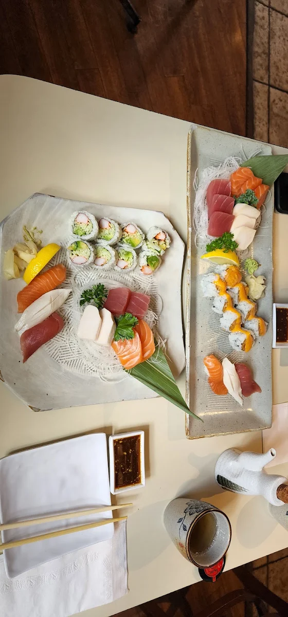 Sushi & Sashimi