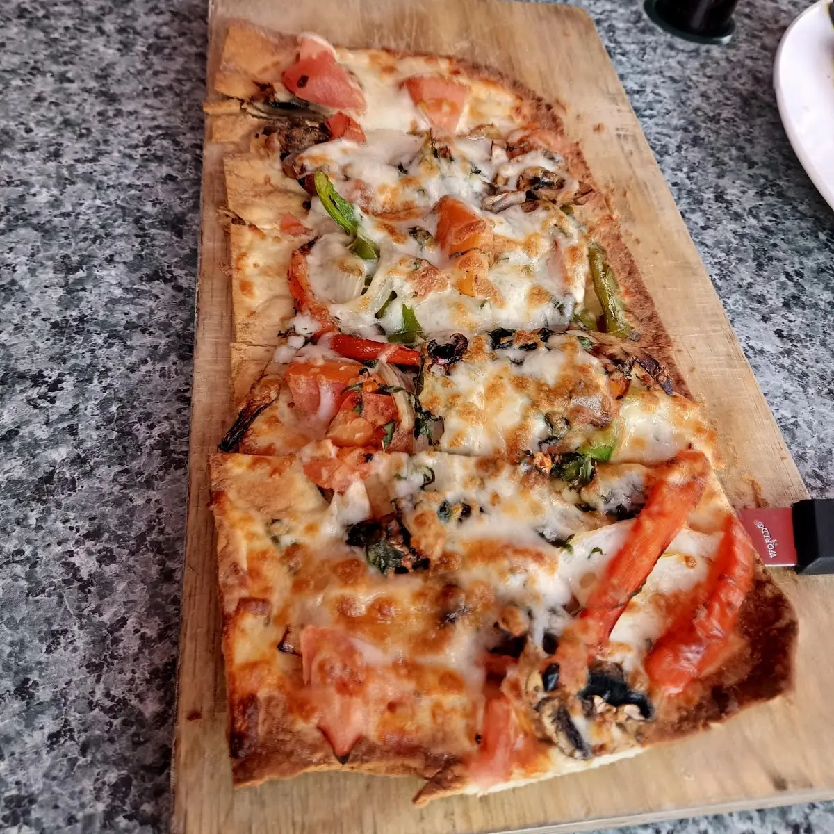 Carnitas Flatbread Pizza