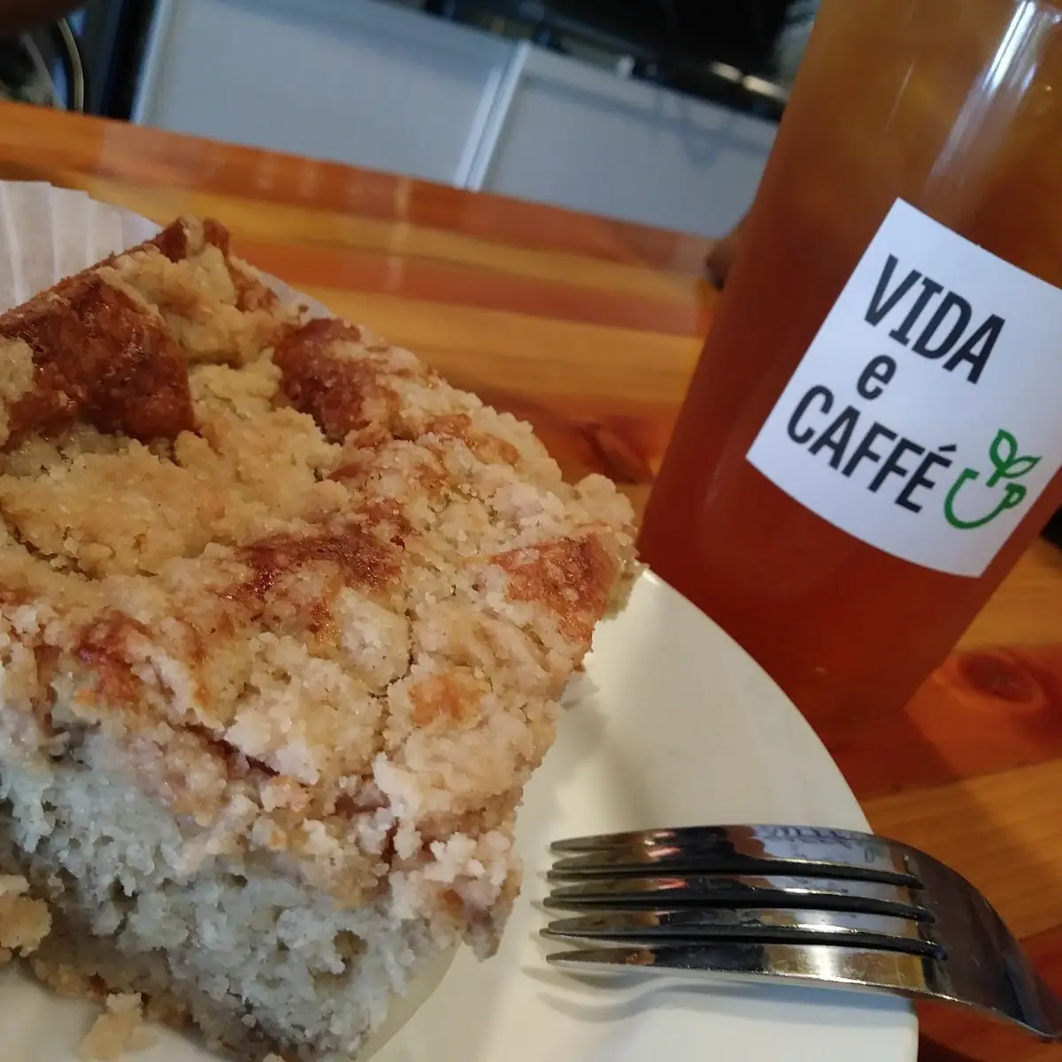 Banana Crumb Cake
