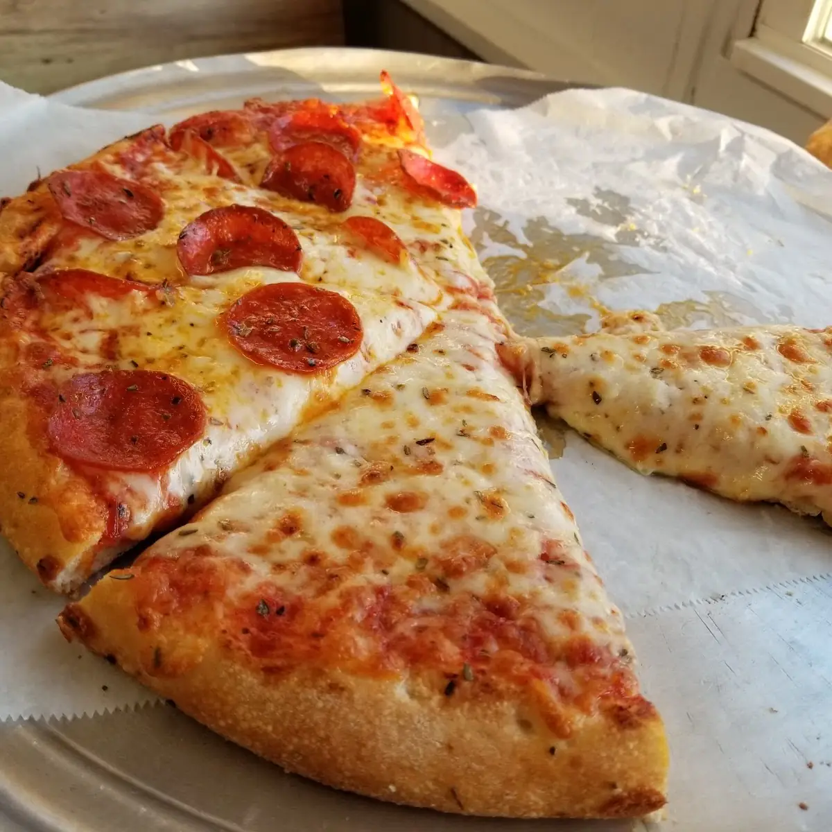 Medium Pizza