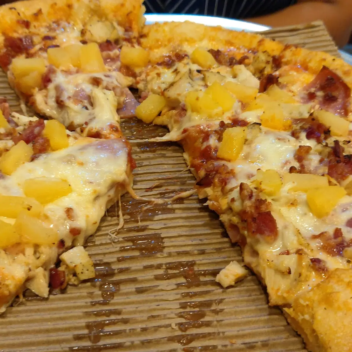 Hawaiian Pizza