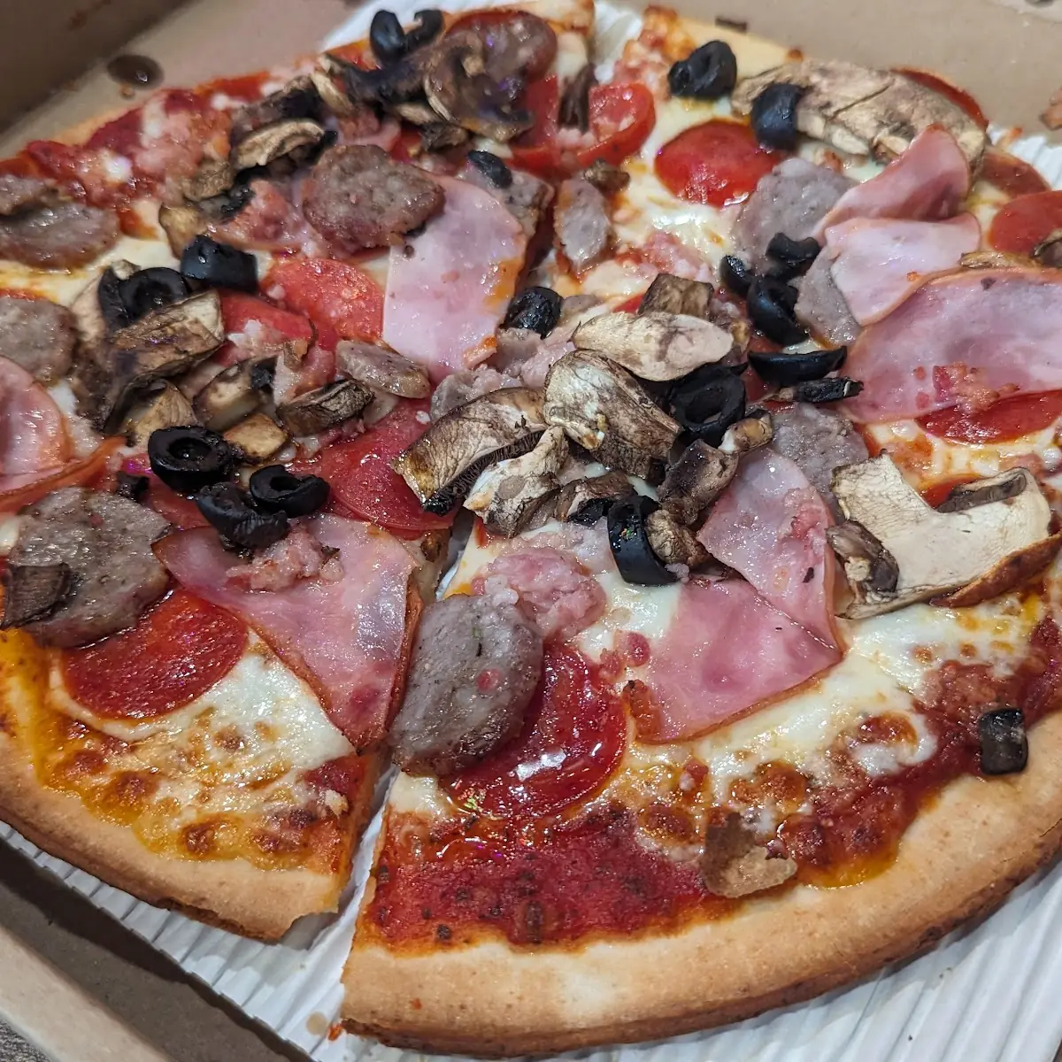 Supreme Pizza
