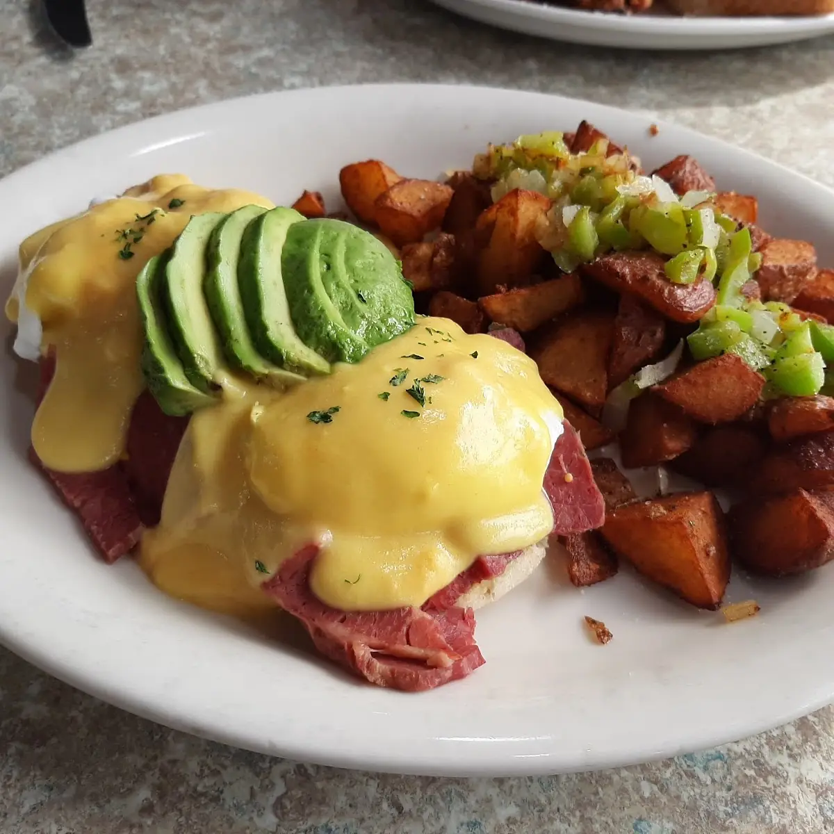 Corned Beef Benedict