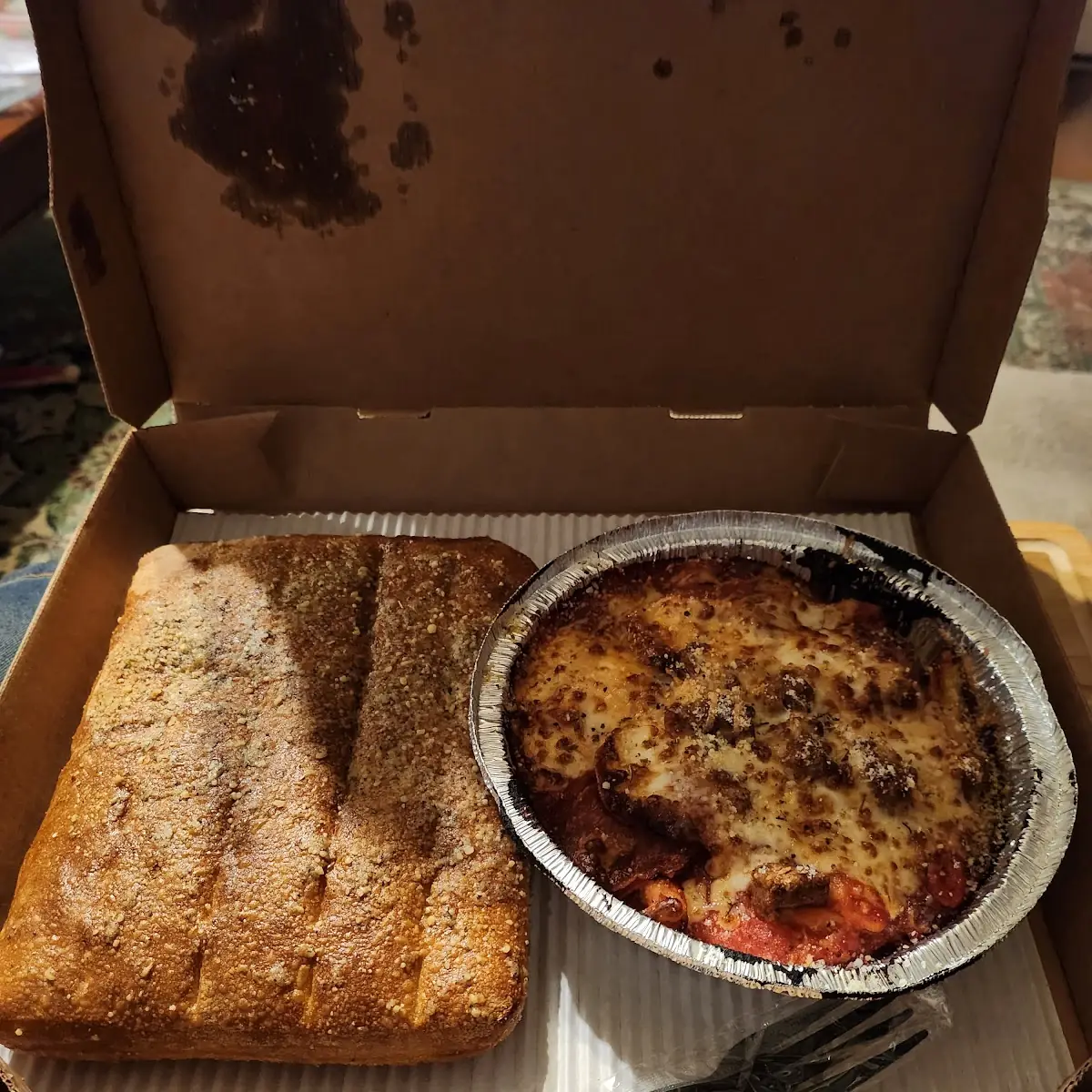 New Meaty Pasta with Bread Sticks