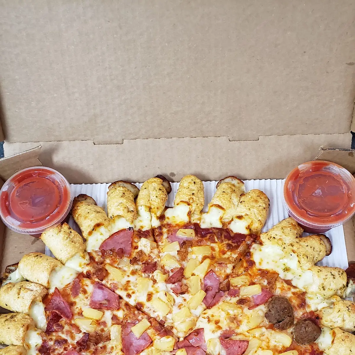 Pepperoni Pull Apart Crust