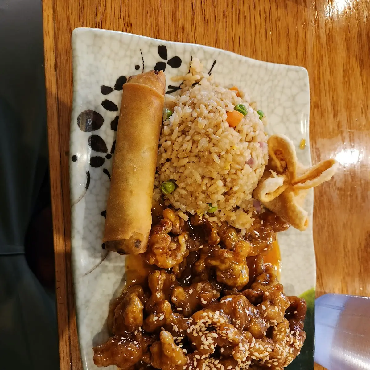 Sesame Chicken w Fried Rice